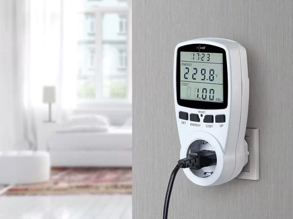 Revolt Stromverbrauchsmesser:Digitaler Energiekostenmesser Mit XXL Jumbo Display, Bis 3.680 Watt 3